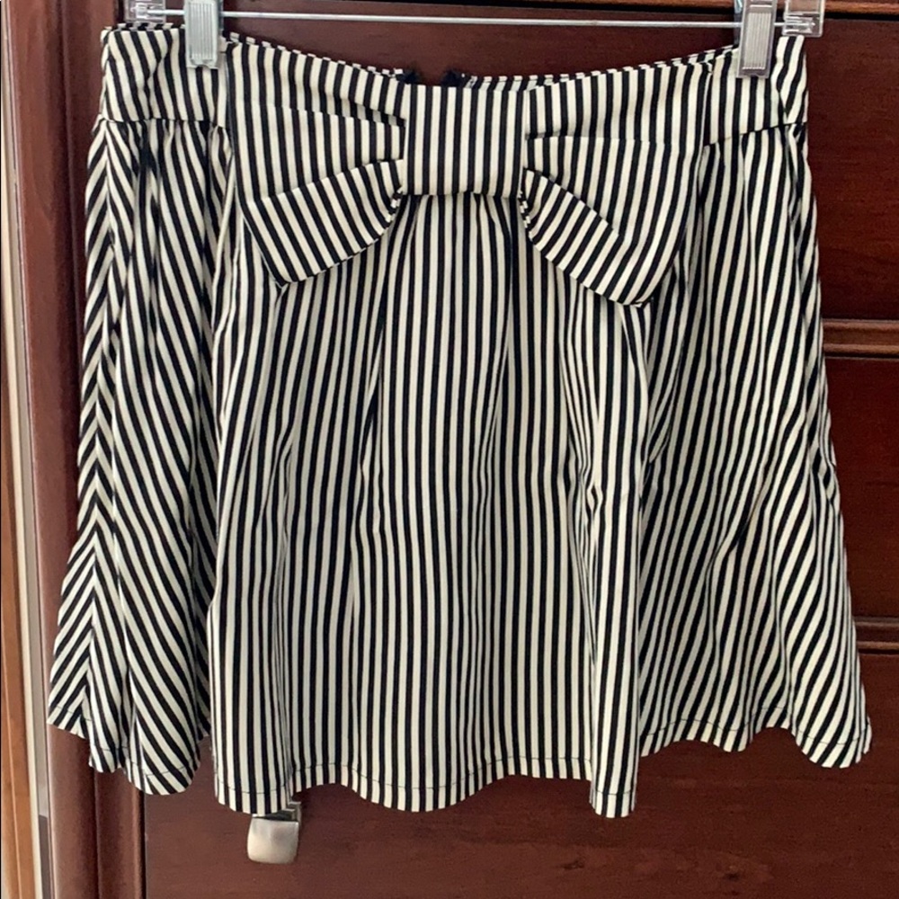 2 for $12.  Forever21 black/white striped mini skirt w…